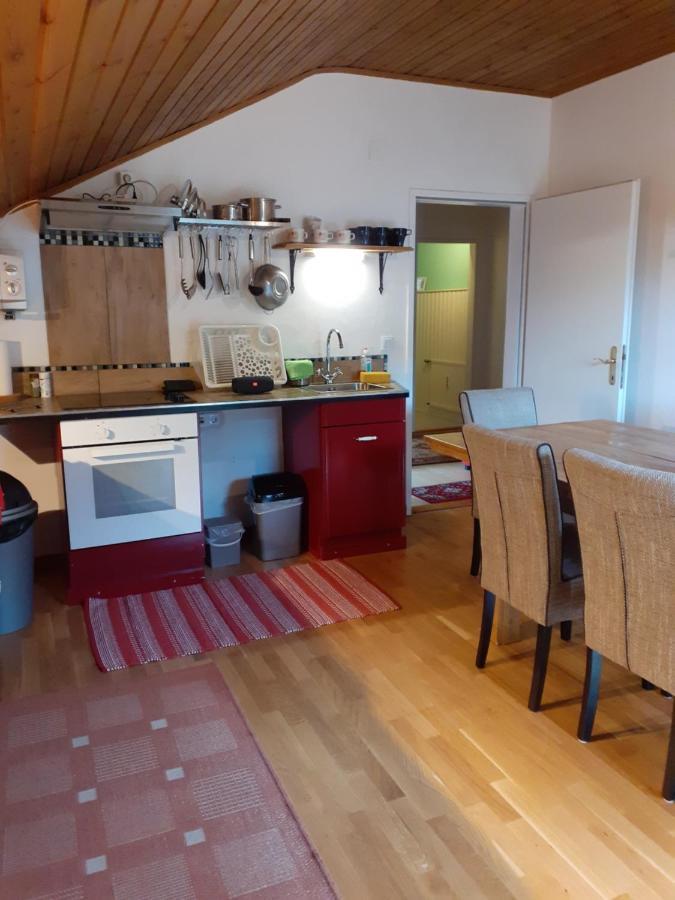 Chalet Catton Four Bedroom Appartement Near Bad Kleinkirchheim ราเดนไทน์ ภายนอก รูปภาพ